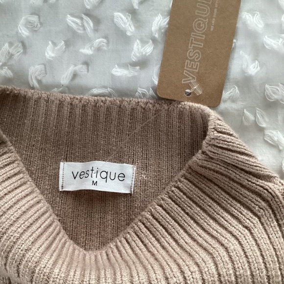 A2 - #93 Vestique Expresso Sweater Beige, Cropped Rib-Knit size Medium - Picture 3 of 4